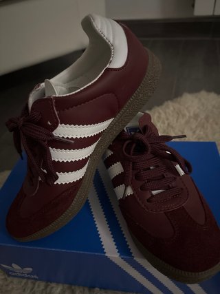 Zapatillas Granates Talla 38