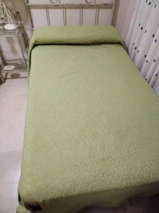Colcha Piqué Verde Cama 105cmx190cm.