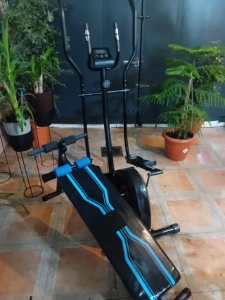 Bicicleta Elíptica y Tabla de Abdominales