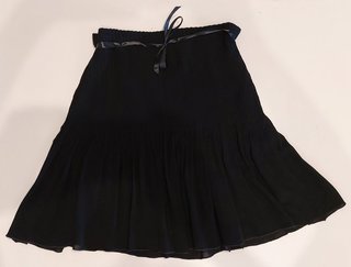 Falda Emporio Armani talla 42 super elegante
