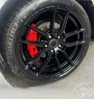 Colocación Pinzas de Freno Brembo