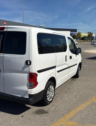 Nissan NV200 2016