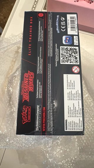 ETB.Elite Trainer Box Pokémon Destined Rivals