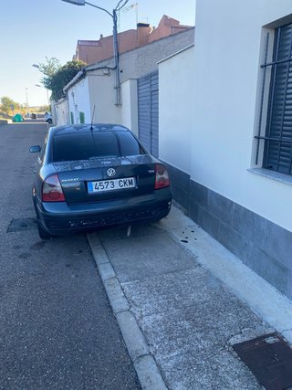 Volkswagen Passat 2003