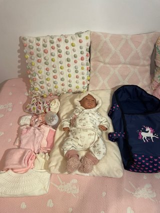 Muñeca Bebé Reborn con Accesorios