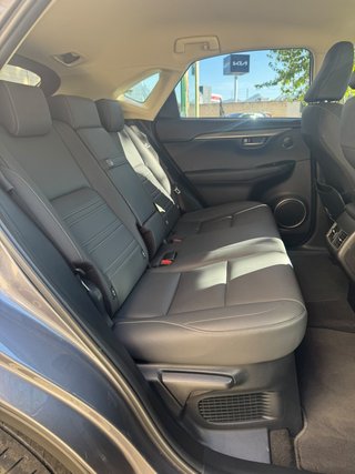 Lexus NX 2.5 300h Business Navigation 2WD