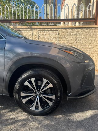 Lexus NX 2.5 300h Business Navigation 2WD