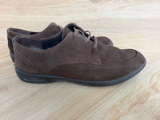Zapatos Camper Marrones Talla 43/44