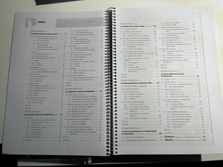 Libro de grado superior de dirección de cocina