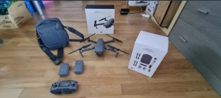 DJI Mavic 2 Zoom Fly More Combo