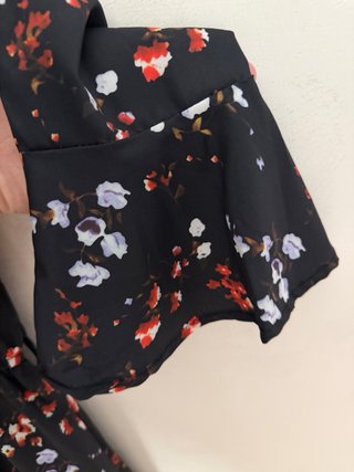 Vestito corto a fiori