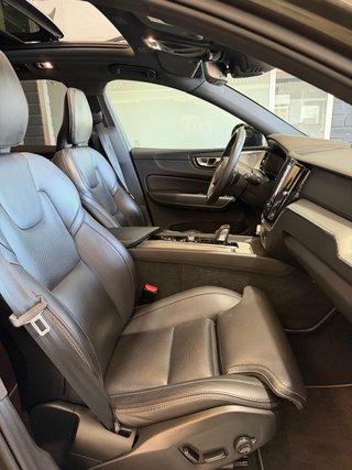 Volvo XC60 B5 Rdesing 235cv ECO FULL EXTRAS