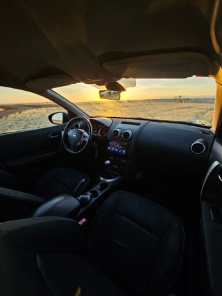 Nissan Qashqai 2.0 dCi J10 2011