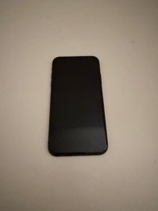iPhone 11 64 GB Negro