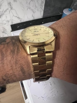 Reloj Lotus Dorado