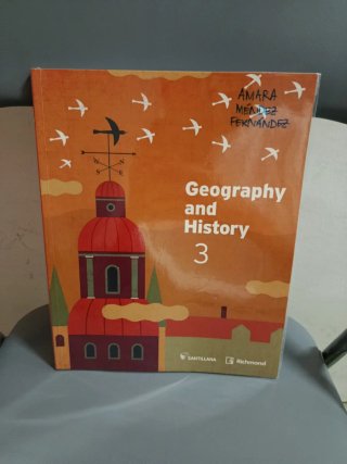 Libro de texto de Geography and History de 3°. ESO