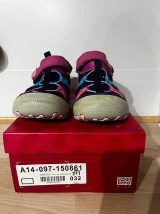 Sandalias Gioseppo Niña Talla 32