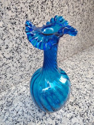 Jarrón de Vidrio Azul