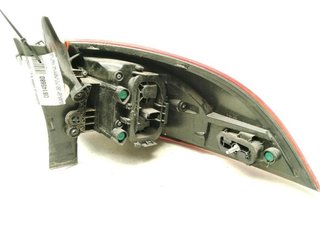 Piloto trasero izquierdo renault 23801875 clio 1.5