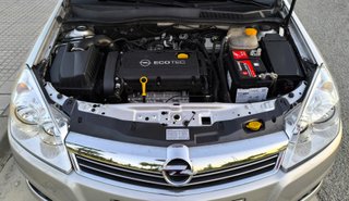 OPEL ASTRA 1.6i 16v 115cv EDITION