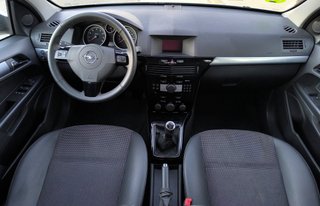 OPEL ASTRA 1.6i 16v 115cv EDITION
