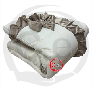 Trapunta con cuscino a fiocco