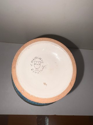 Vaso in maiolica di Deruta