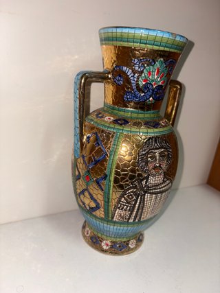 Vaso in maiolica di Deruta