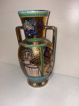 Vaso in maiolica di Deruta