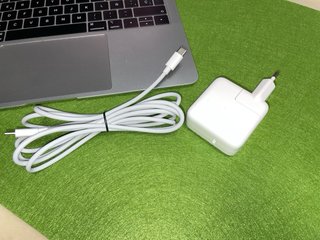 MacBook Air 13” (2018) i5 16GB 512GB