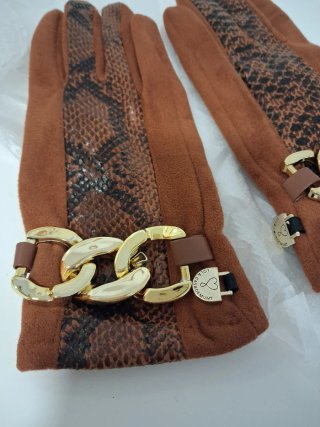 Guantes Lola Casademunt, nuevos con etiqueta