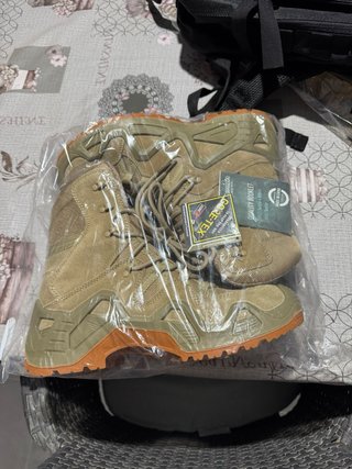 Botas Lowa Gore-Tex Beige Talla 42