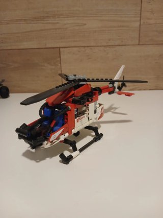 Lote Lego Technic: Coches y Helicóptero