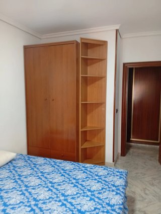 Armario habitación. Disponible hasta el 18.10.26.