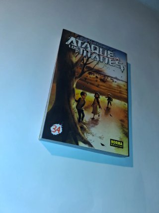 ATAQUE A LOS TITANES 34: (COFRE 1ª EDICIÓN)