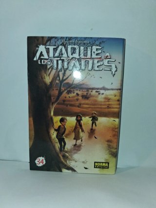 ATAQUE A LOS TITANES 34: (COFRE 1ª EDICIÓN)