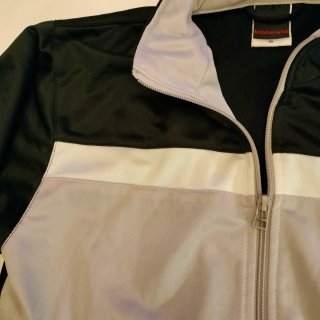 Sudadera Boomerang gris y negra