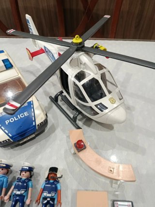 Playmobil Policía Coche y Helicóptero