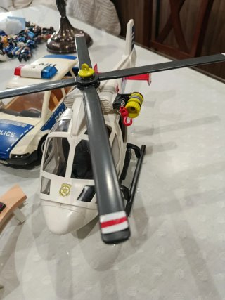 Playmobil Policía Coche y Helicóptero