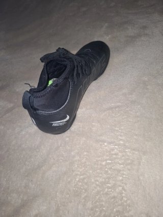 Botas de Fútbol Nike Mercurial Negras