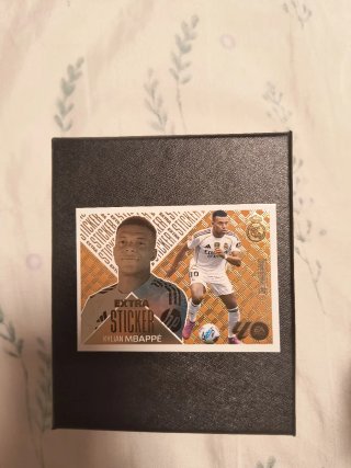Cromo Extra Sticker Kylian Mbappé Bronce