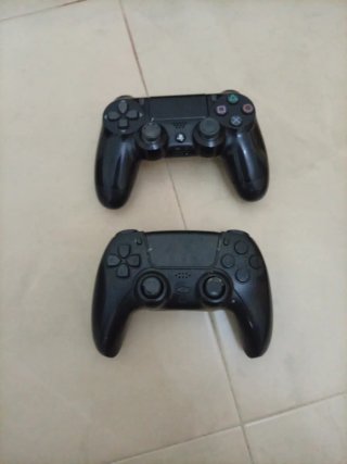 Consola PlayStation 4 (PS4) Negra
