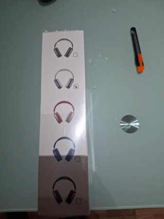Cascos P9 precintados
