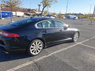 Jaguar XF 2010