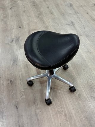 Taburete Pony Ergonómico Negro