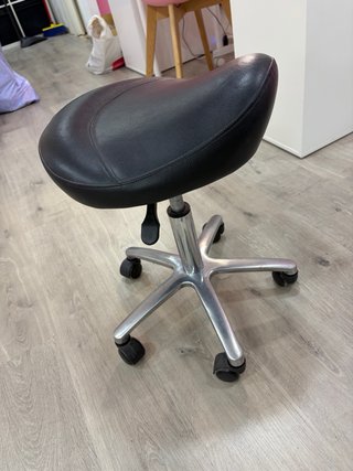 Taburete Pony Ergonómico Negro