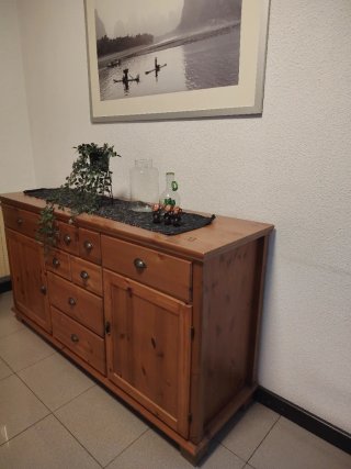 Urge por mudanza Cómoda de Madera