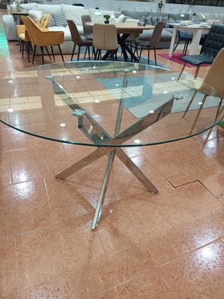 Mesa redonda cristal patas plateadas