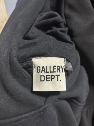 Sudadera Gallery Dept. Negra