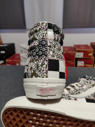 Vans Sk8-Hi Floral Patchwork Tg 37